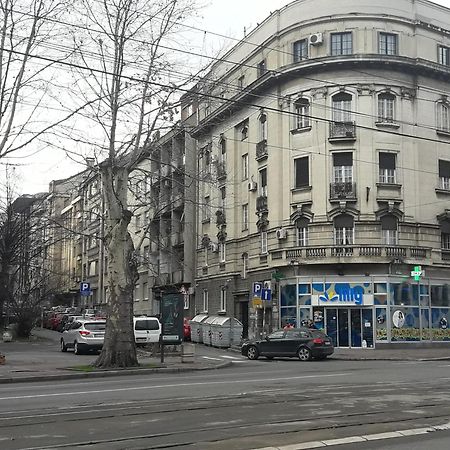 Momo Apartment Belgrado Buitenkant foto